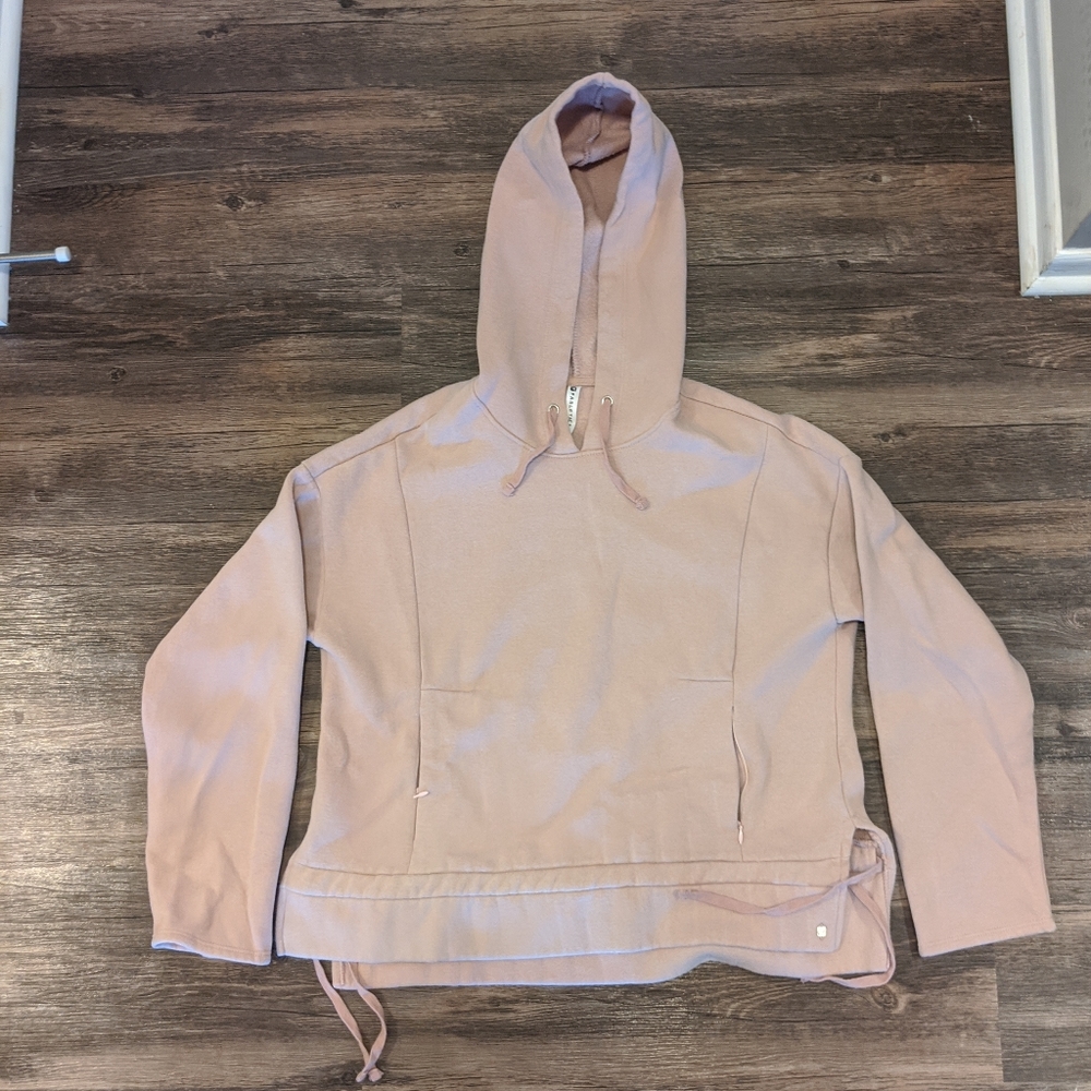 Fabletics sweatshirt